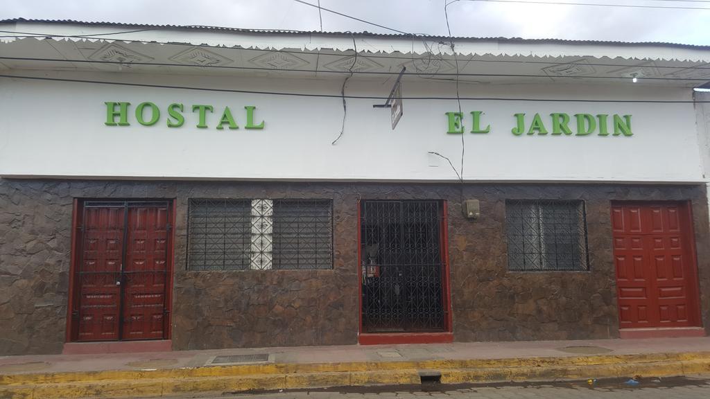 לאון Hostal El Jardin מראה חיצוני תמונה